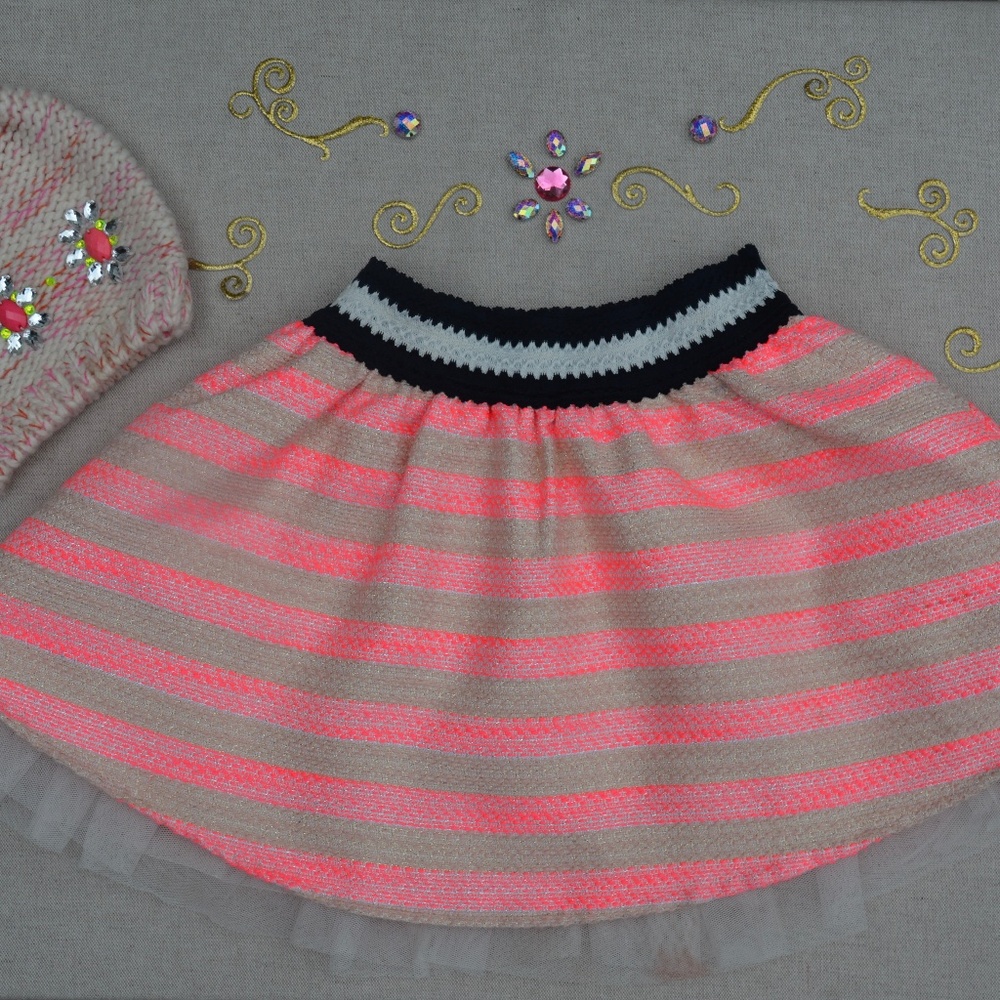 Billieblush Festive & Fun Skirt! with Pom Pom Cap!